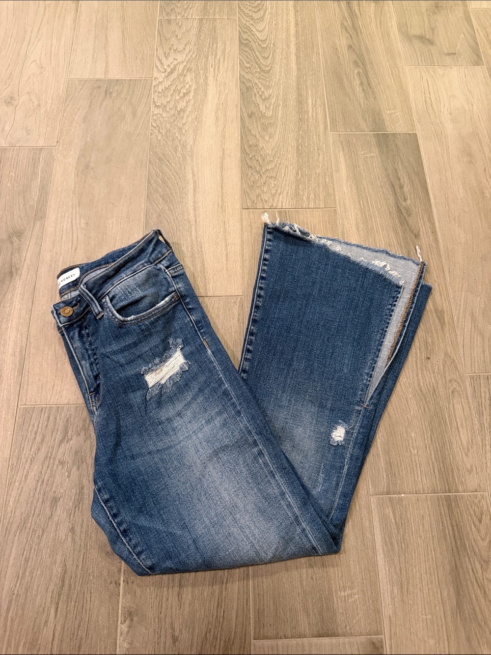 Flying Monkey Woman’s Distressed High-Rise Wide Leg Jeans Size 27
